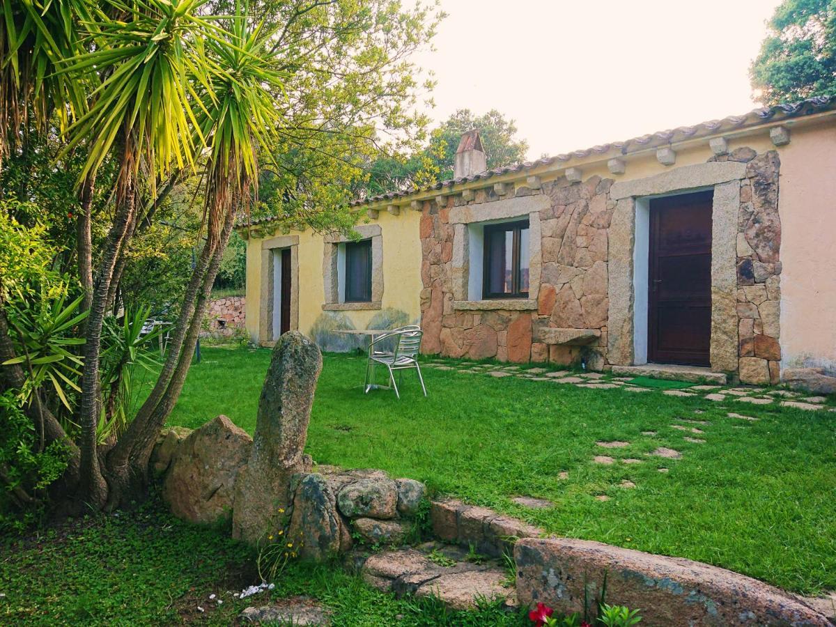 Agriturismo Desole Monti Esterno foto