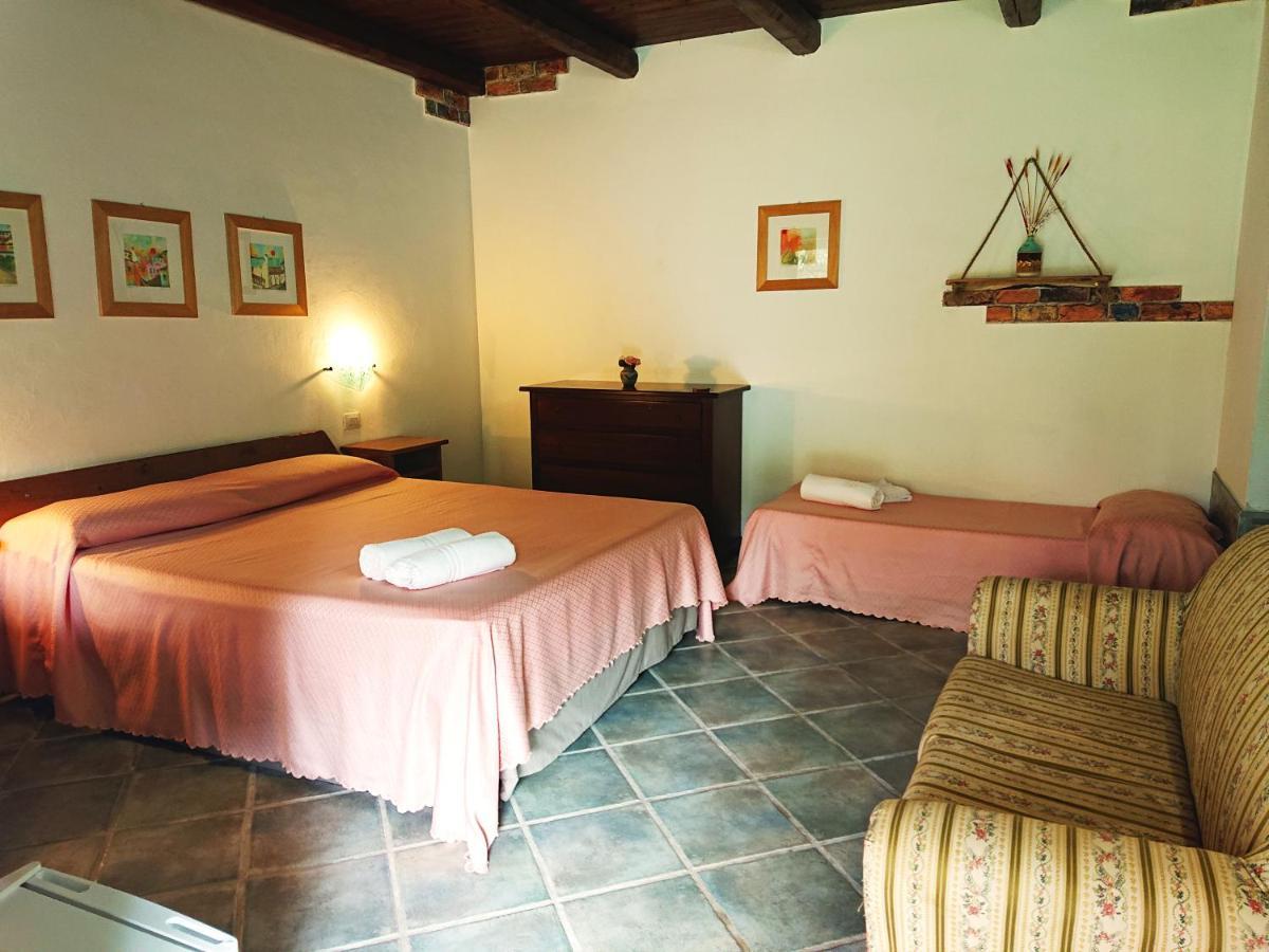 Agriturismo Desole Monti Esterno foto